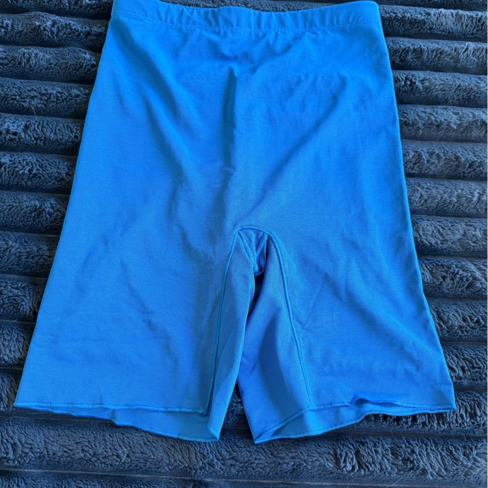Fabletics YITTY Mesh Me Smoothing High Rise Shorts Cobalt Blue Size XL